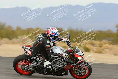 media/Jan-15-2023-SoCal Trackdays (Sun) [[c1237a034a]]/Turn 9 (2pm)/